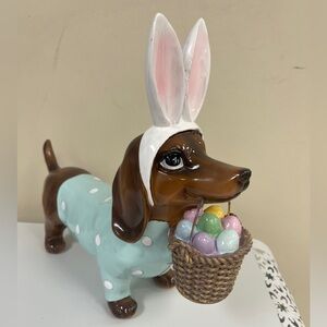 Easter Bunny Dachshund Resin Figurine with Easter Egg Basket Tabletop Decor NWT